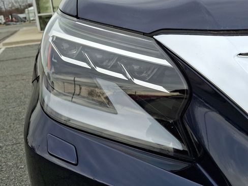 Used 2023 Lexus GX 460 Premium w/ Premium Plus Package image 9