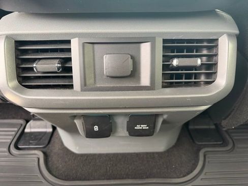 Used 2021 Ford F150 XLT w/ Equipment Group 301A Mid image 12