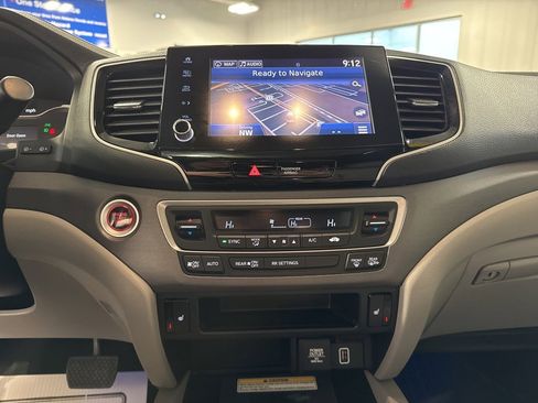 Certified 2021 Honda Ridgeline RTL-E image 16