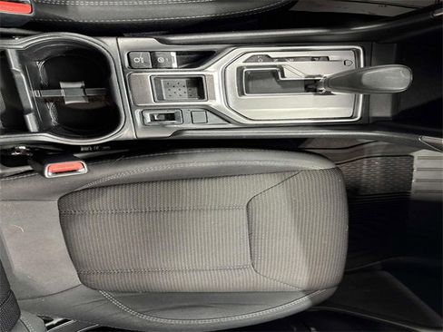 Used 2020 Subaru Forester Base w/ Alloy Wheel Package image 13