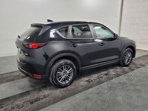 Used 2017 MAZDA CX-5 Touring w/ Preferred Equipment Package image 10