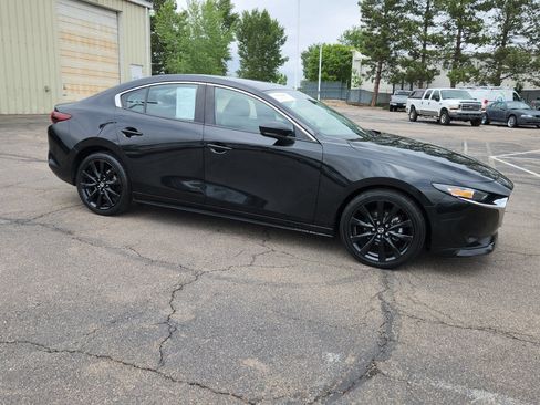 Used 2024 MAZDA MAZDA3 s FWD image 18
