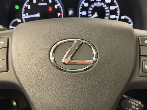 Used 2011 Lexus RX 350 AWD w/ Premium Pkg image 16