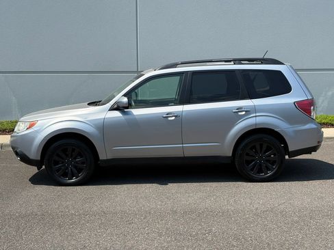 Used 2012 Subaru Forester 2.5X Premium w/ All-Weather Pkg AWD/4WD image 3