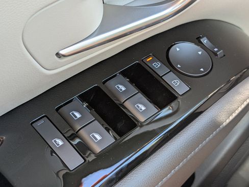 New 2026 Hyundai Tucson Limited image 24