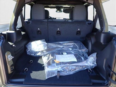 New 2025 Jeep Wrangler Unlimited Rubicon image 8