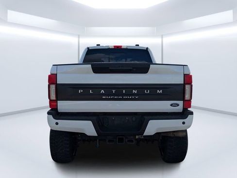 Used 2020 Ford F250 Platinum w/ FX4 Off-Road Package image 4