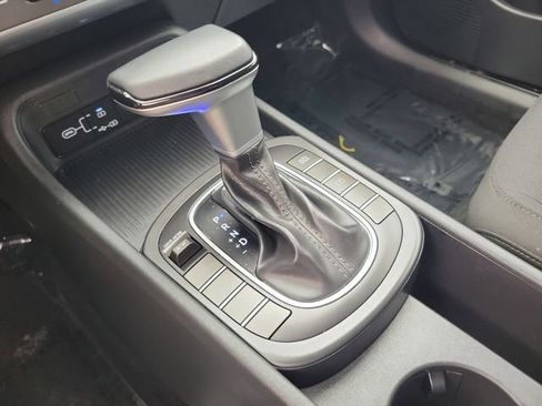 Certified 2024 Hyundai Kona SEL FWD image 16