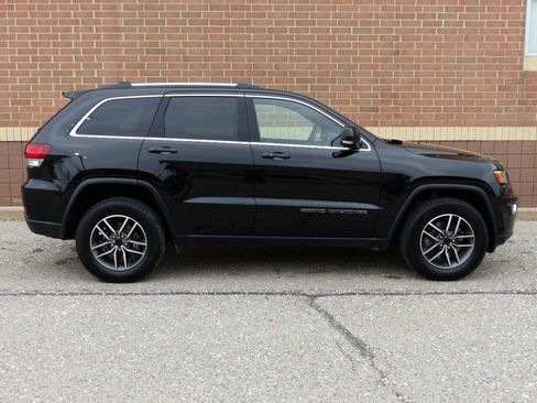 Used 2021 Jeep Grand Cherokee Limited AWD/4WD image 11