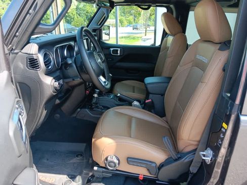 Used 2021 Jeep Wrangler Rubicon AWD/4WD image 11