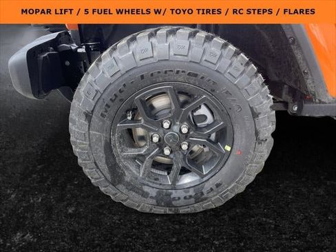 New 2025 Jeep Gladiator Sport image 31