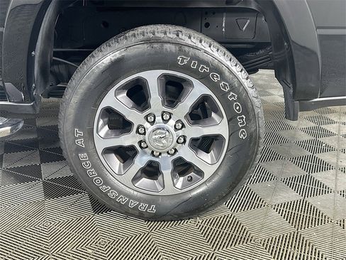 Used 2019 RAM 3500 Limited image 34