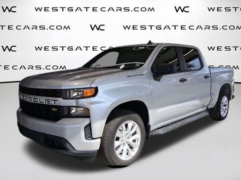 Used 2021 Chevrolet Silverado 1500 Custom image 1