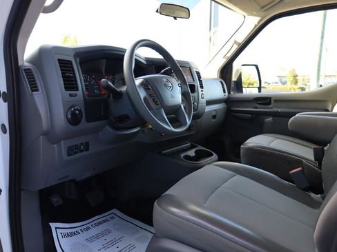 Used 2020 Nissan NV 3500 S image 7