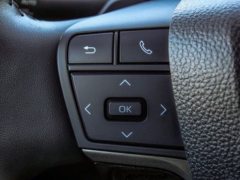 Used 2025 Toyota Camry XSE FWD image 25