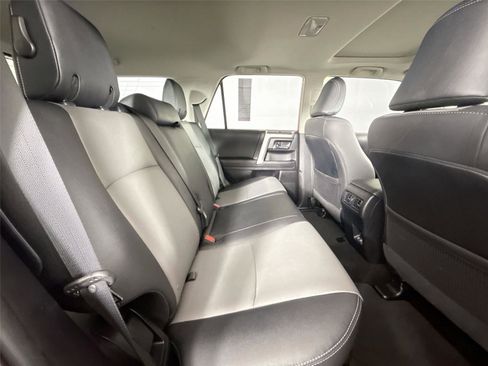 Certified 2022 Toyota 4Runner SR5 Premium image 50