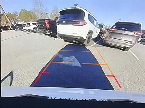 Used 2025 Buick Enclave Preferred image 30