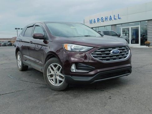 Used 2022 Ford Edge SEL w/ Convenience Package image 2