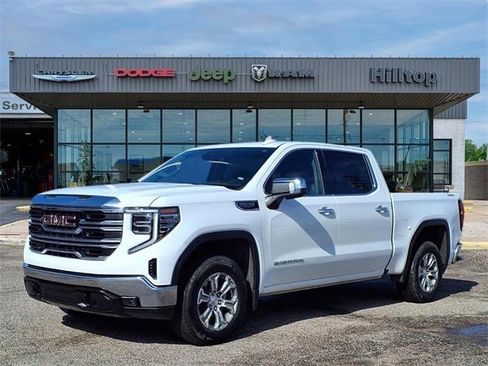 Used 2025 GMC Sierra 1500 SLT image 1