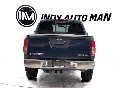 Used 2017 Nissan Frontier SV image 5