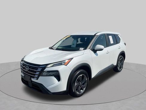 Certified 2024 Nissan Rogue SV AWD/4WD image 5