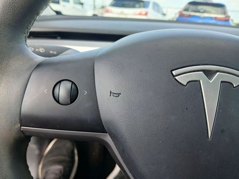 Used 2023 Tesla Model 3 Standard Range RWD image 27