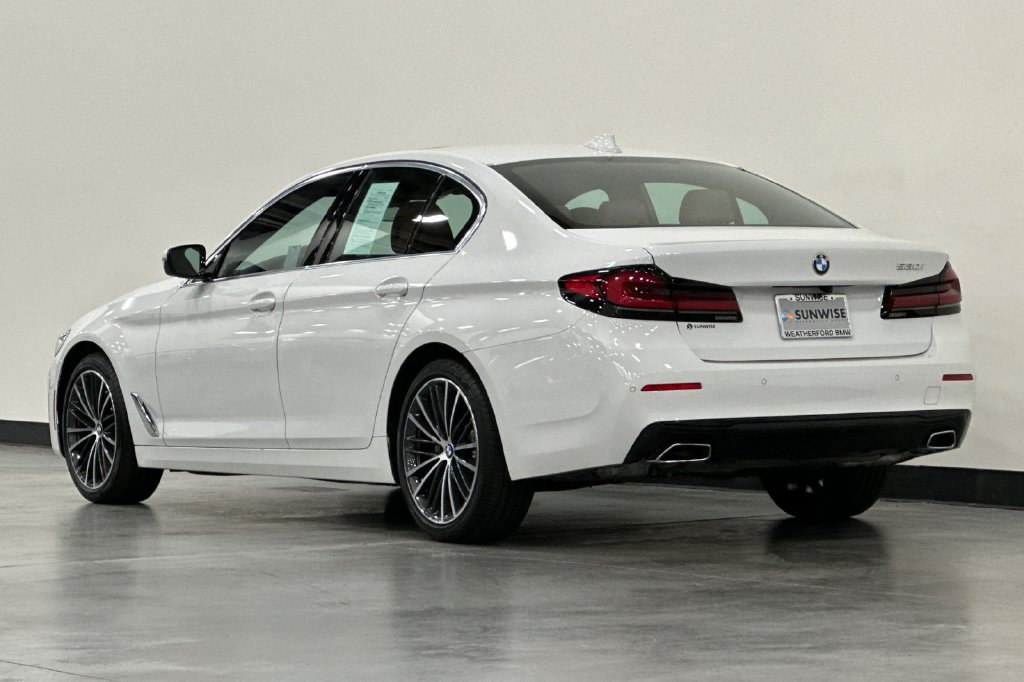 Used 2023 BMW 530i w/ Convenience Package RWD image 6