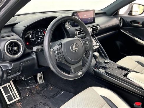 Used 2022 Lexus IS 350 F Sport image 16