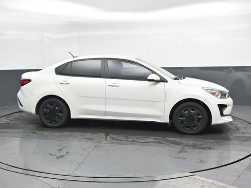 Used 2023 Kia Rio S image 5