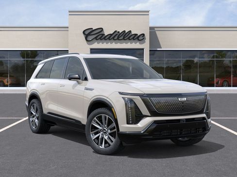 New 2027 Cadillac Vistiq Luxury w/ LPO, Floor Liner Package AWD/4WD image 7