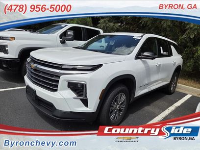 Used 2024 Chevrolet Traverse LT