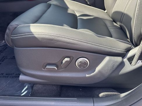 New 2026 Genesis Electrified GV70 image 17