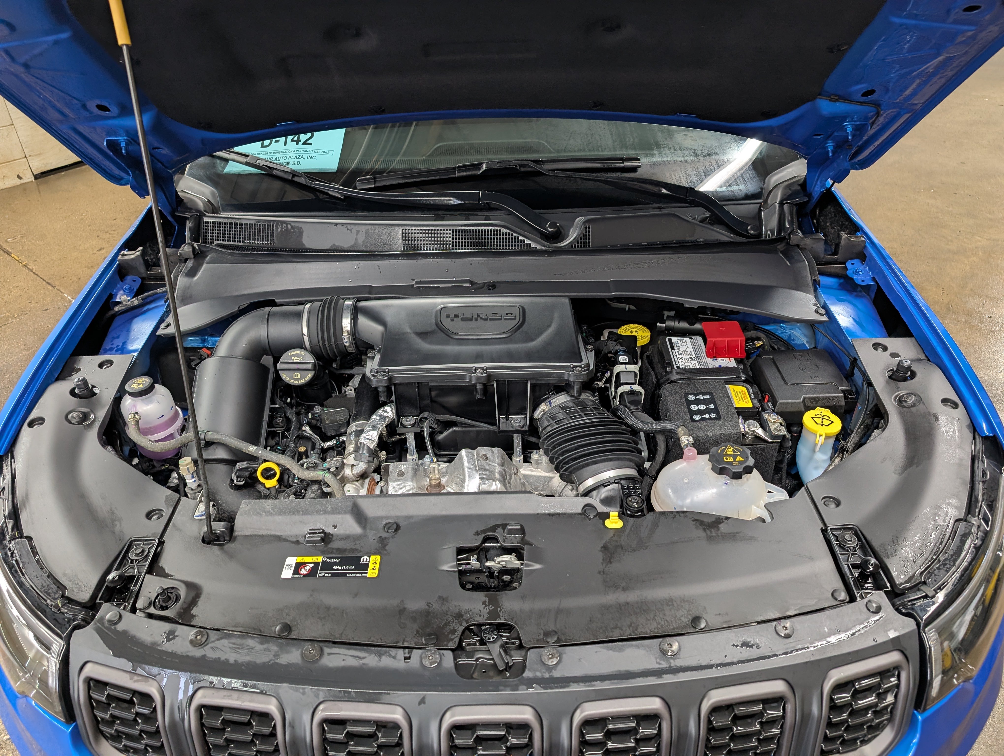 Used 2026 Jeep Compass Trailhawk AWD/4WD image 11