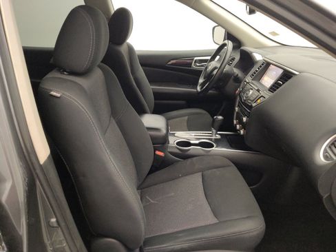 Used 2019 Nissan Pathfinder SV FWD image 21