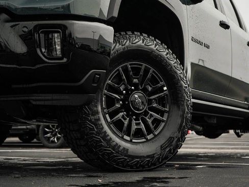 New 2026 Chevrolet Silverado 2500 ZR2 w/ LPO, Dark Essentials Package AWD/4WD image 6