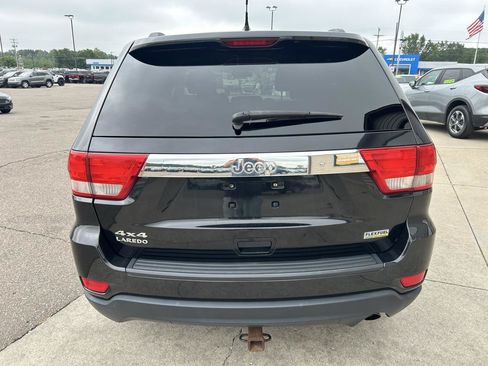 Used 2011 Jeep Grand Cherokee Laredo AWD/4WD image 6