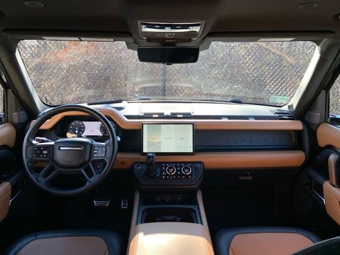 Certified 2023 Land Rover Defender 90 X image 14