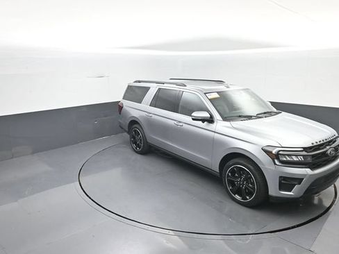 Certified 2023 Ford Expedition Max Limited AWD/4WD image 26