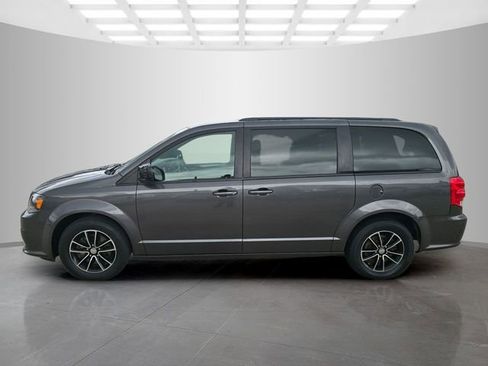 Used 2019 Dodge Grand Caravan GT FWD image 7