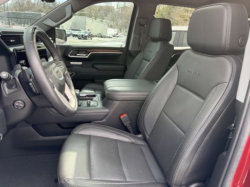 Used 2024 GMC Sierra 1500 Denali image 11
