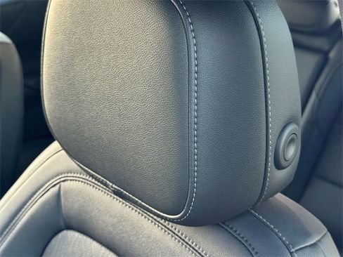 New 2026 Chevrolet Equinox LT w/ Convenience Package II image 12