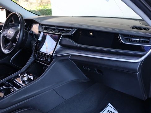 Used 2022 Jeep Grand Cherokee L Limited w/ Trailer Tow Group (B) image 26