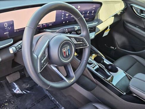 New 2024 Buick Envision Preferred image 3