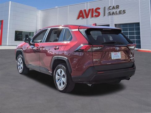 Used 2025 Toyota RAV4 LE image 9