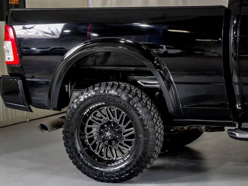 Used 2024 RAM 2500 Big Horn AWD/4WD image 7