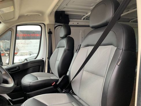 Used 2017 RAM ProMaster 1500 image 11