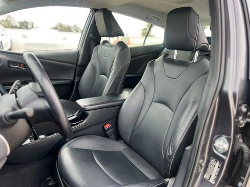 Used 2020 Toyota Prius Prime XLE w/ Carpet Mat Package FWD image 15
