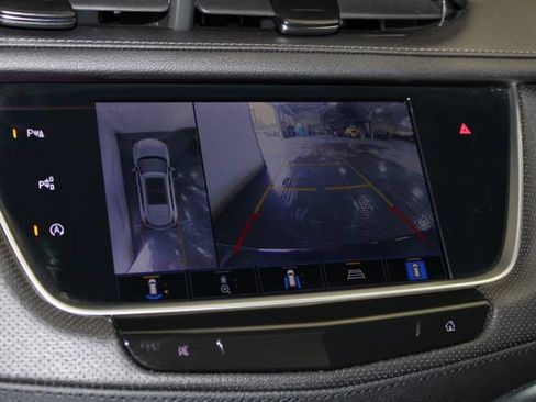 Certified 2022 Cadillac XT5 Sportv w/ LPO, ONYX Package AWD/4WD image 20