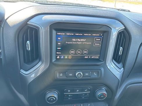 Certified 2021 Chevrolet Silverado 1500 Custom w/ Safety Confidence Package image 19