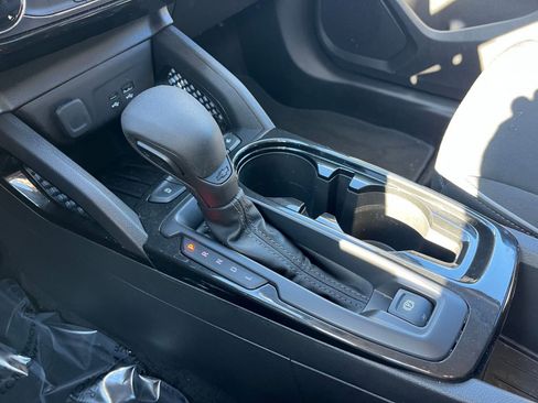 Used 2025 Chevrolet TrailBlazer LT image 39